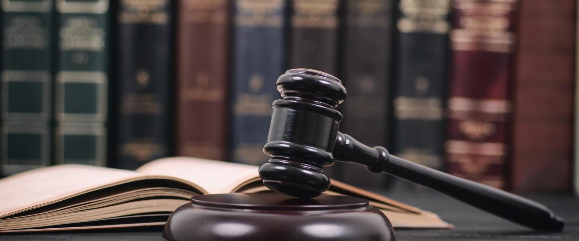 Recht und Justiz